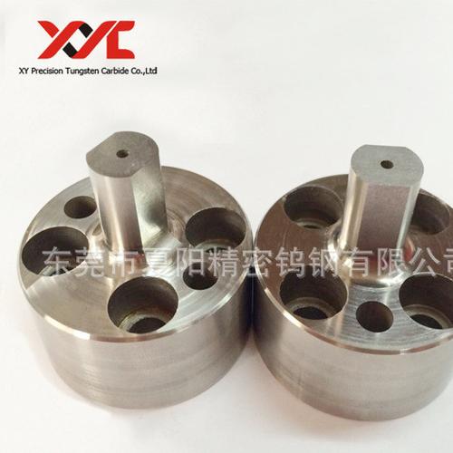 東莞鎢鋼廠家供應(yīng)高精密鎢鋼切邊凸模 機(jī)殼級(jí)進(jìn)模 鎢鋼模具加工圖片